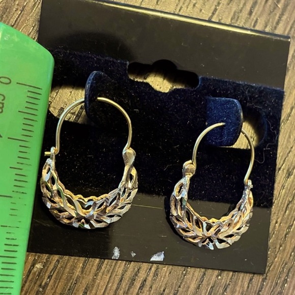 Gold Real 10k Canasta Earrings - Picture 2 of 2